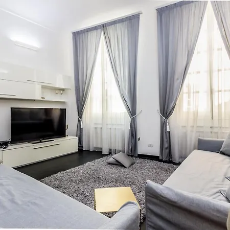 Elegant House Via Pia Apartment