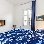 Elegant House Via Pia * Savona
